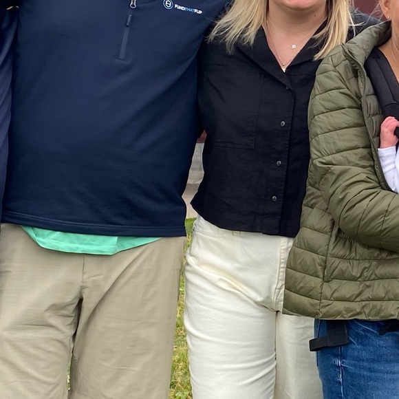 Universal Thread Black Button Top - Picture 3 of 3